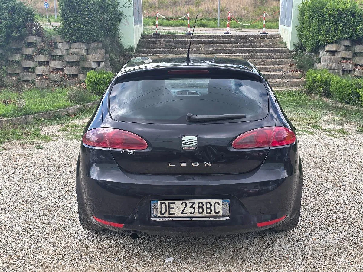 Seat Leon 2007 photo 5