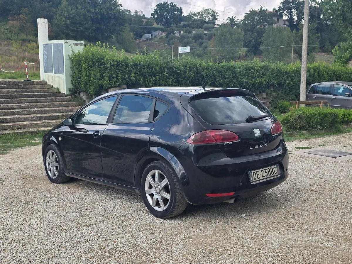 Seat Leon 2007 photo 4