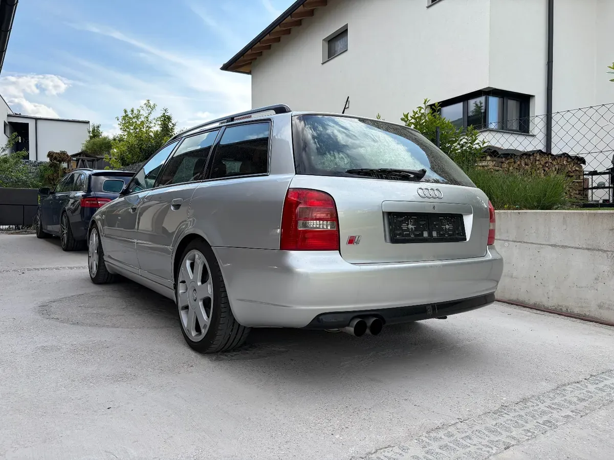 Audi A4 1999 photo 3