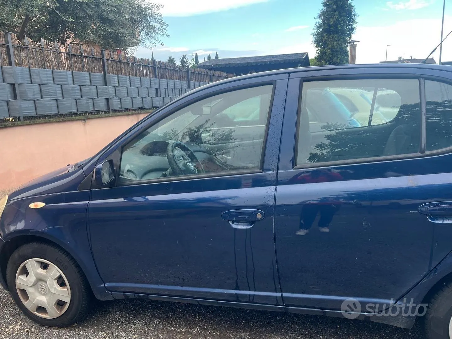 Toyota Yaris 2003 photo 4