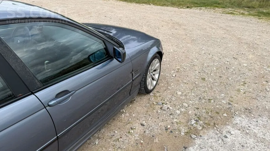 BMW 330 2000 photo 2