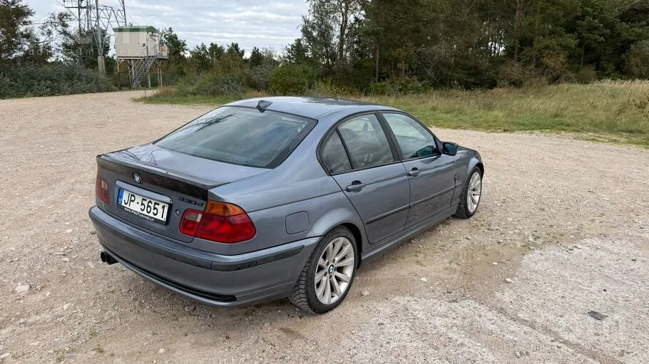 BMW 330 2000 photo 3