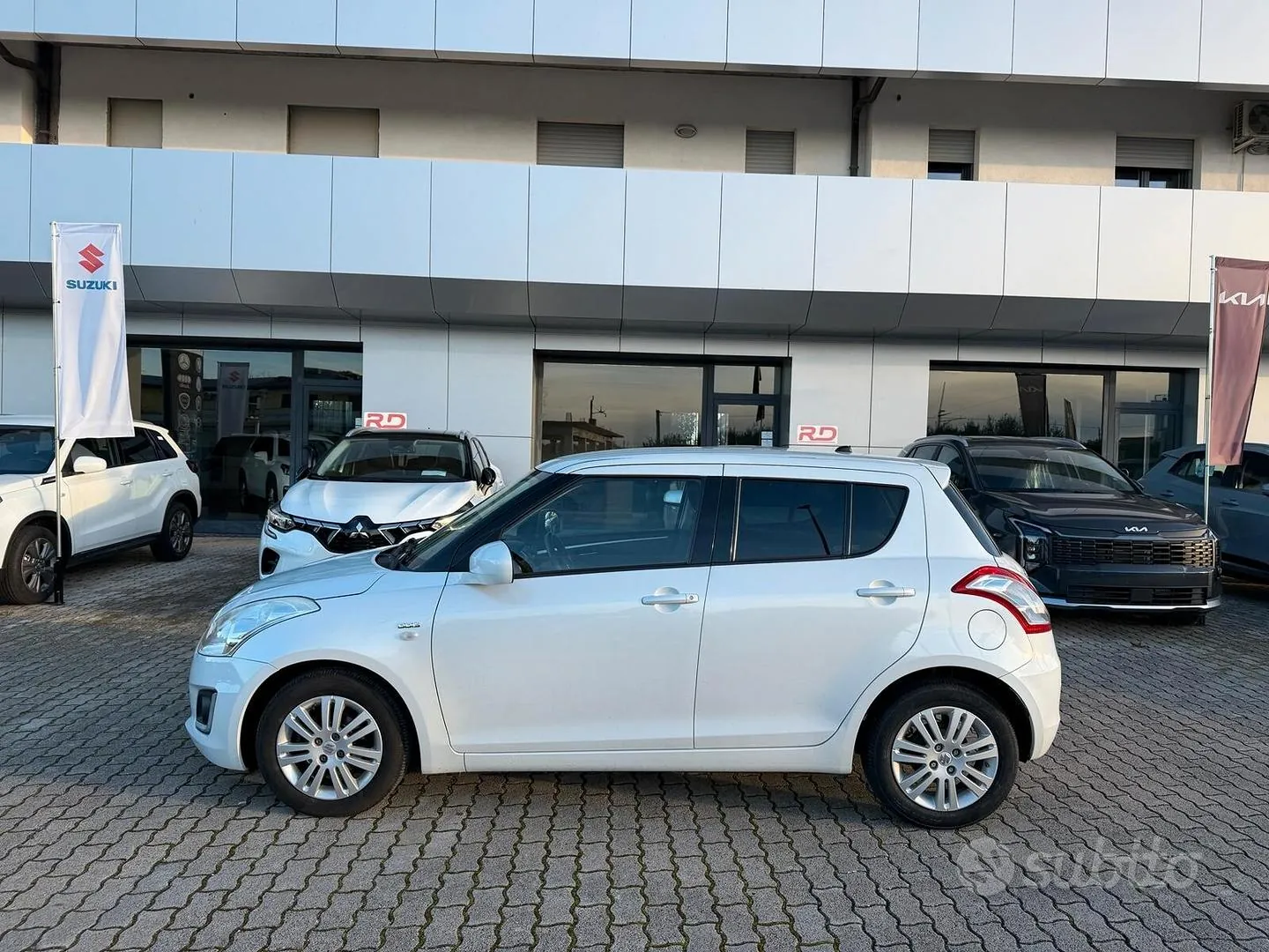 Suzuki Swift 2016 photo 3