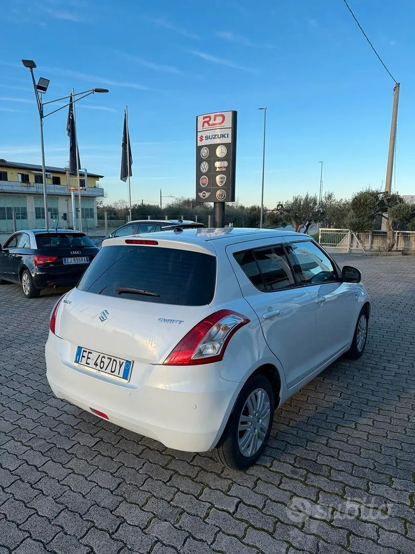 Suzuki Swift 2016 photo 2