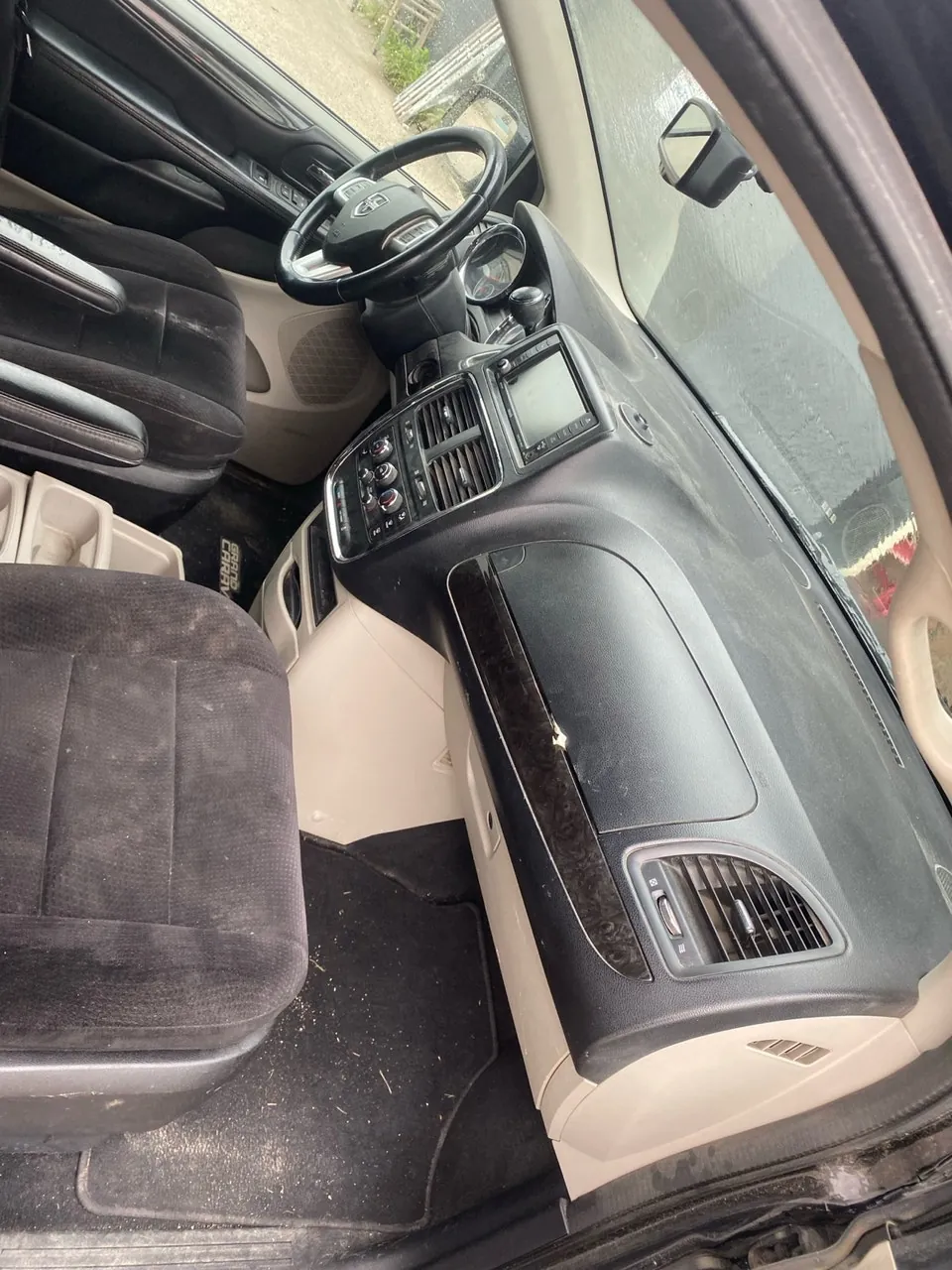 Dodge Grand Caravan 2013 photo 3