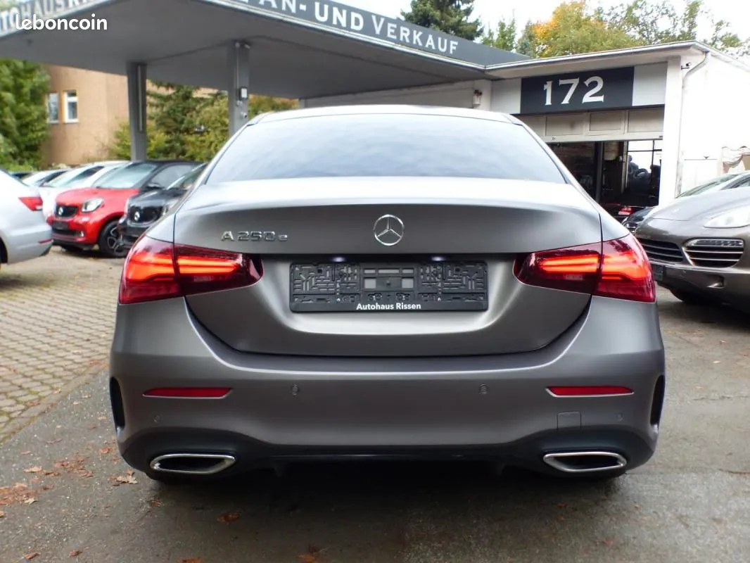 Mercedes-Benz A-Class 2023 photo 5