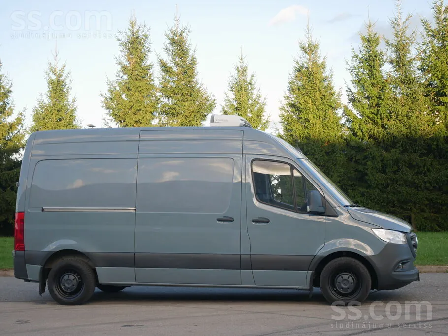 Mercedes-Benz Sprinter 2021 photo 3