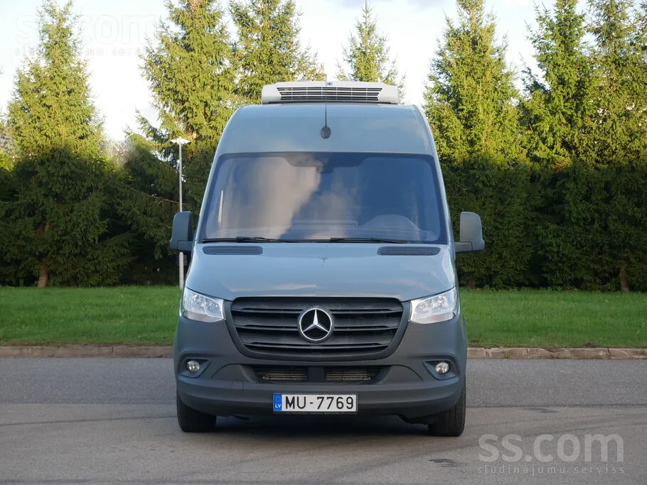 Mercedes-Benz Sprinter 2021 photo 4
