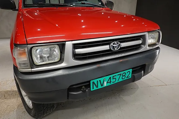 Toyota Hilux 1999 photo 5
