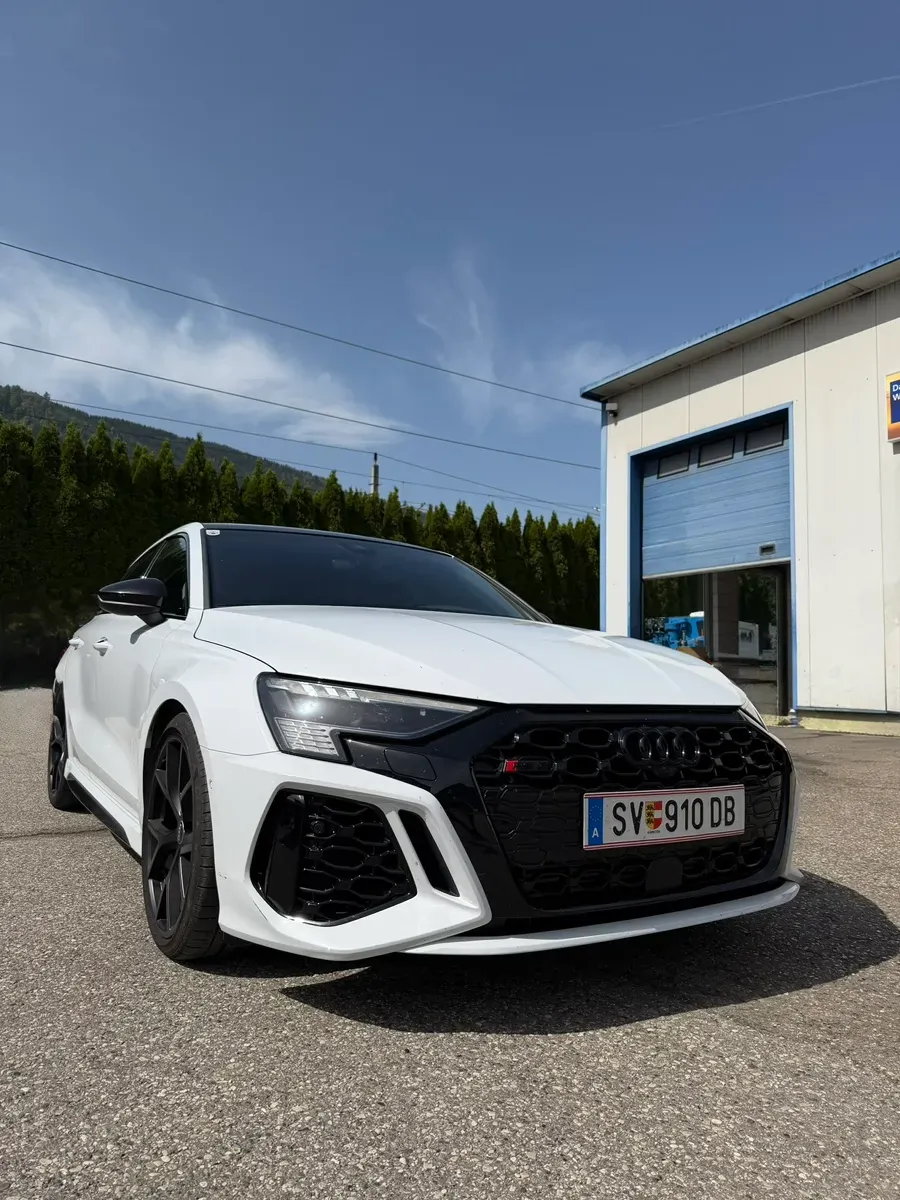 Audi A3 2022 photo 2