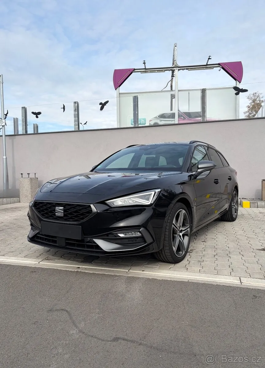 Seat Leon 2022 photo 2
