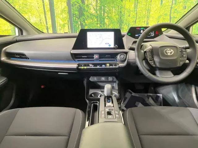 Toyota Prius 2026 photo 2