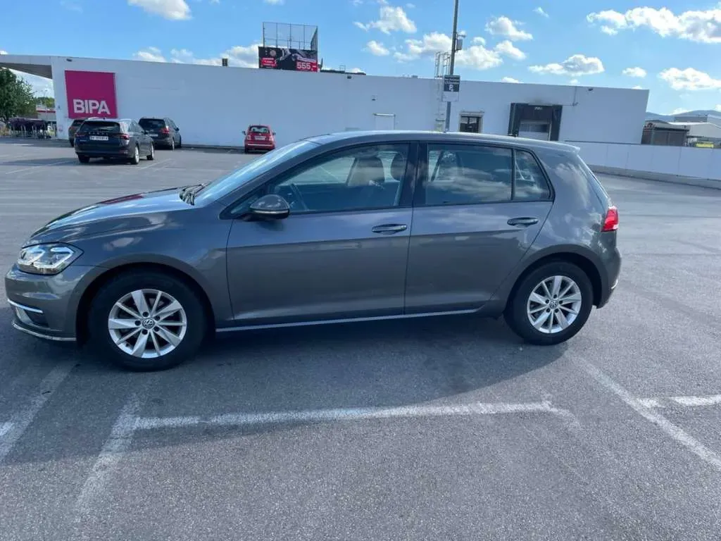 Volkswagen Golf 2017 photo 2