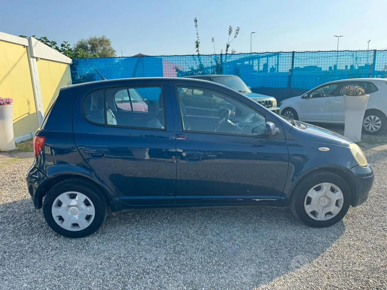 Toyota Yaris 2005 photo 3