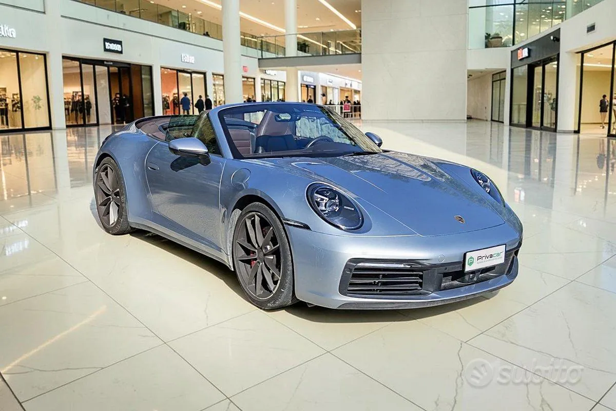Porsche 911 2020 photo 3