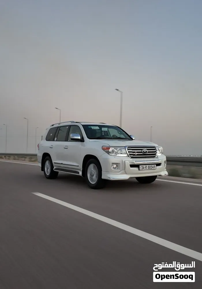 Toyota Land Cruiser 2013 photo 5