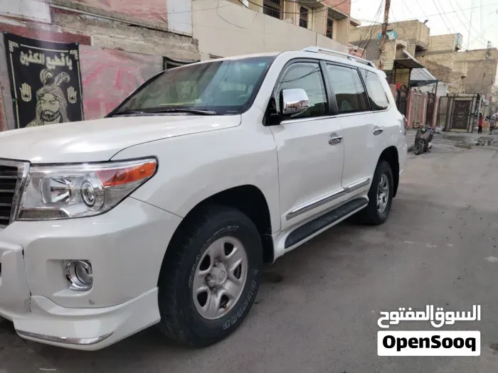 Toyota Land Cruiser 2013 photo 3
