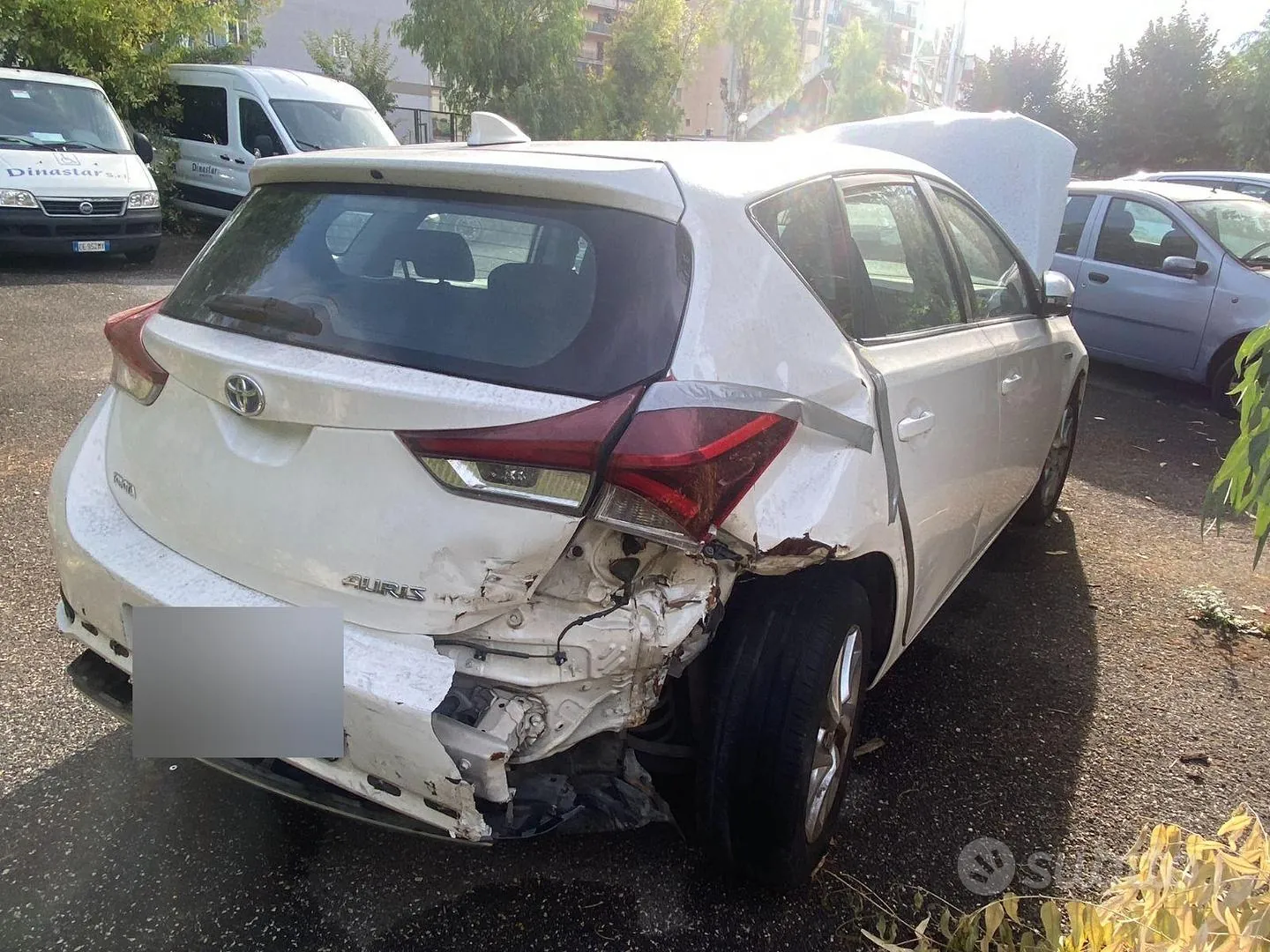 Toyota Auris 2015 photo 3
