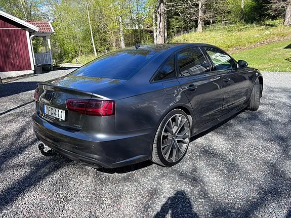 Audi A6 2017 photo 2
