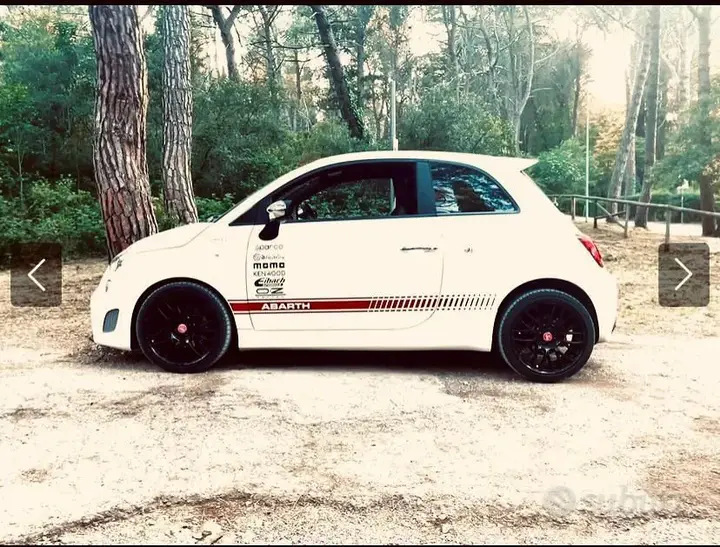 Abarth 500 2009 photo 4