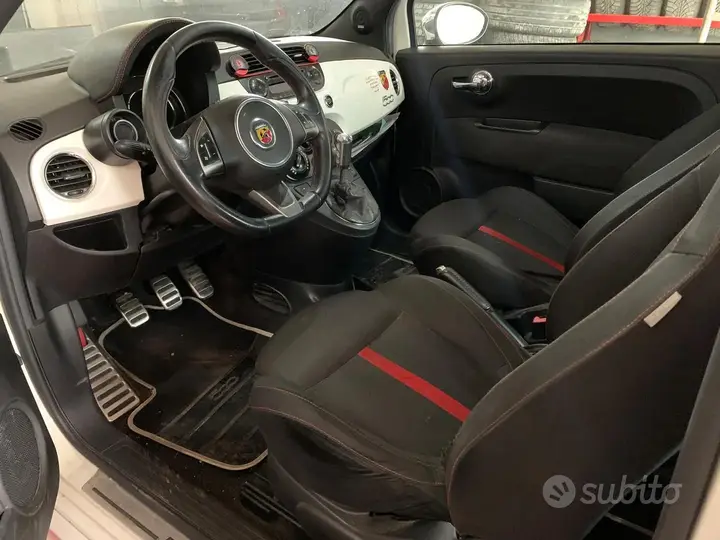 Abarth 500 2009 photo 3