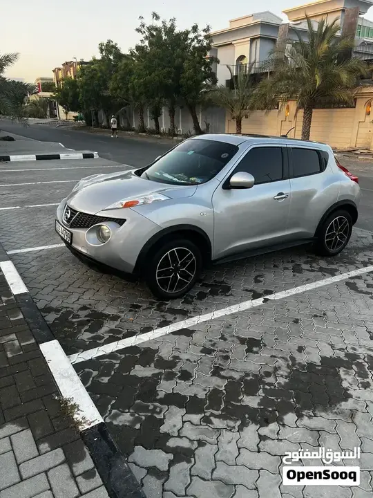 Nissan Juke 2011 photo 2