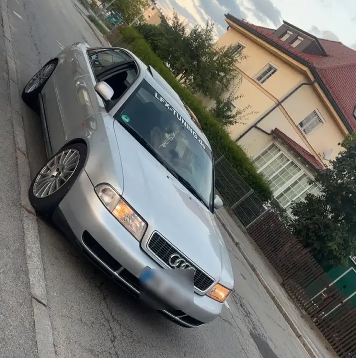 Volkswagen A4