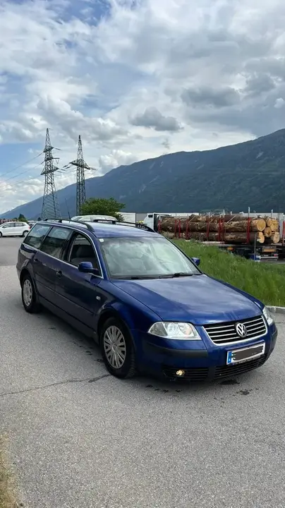 Volkswagen Passat 2001 photo 2