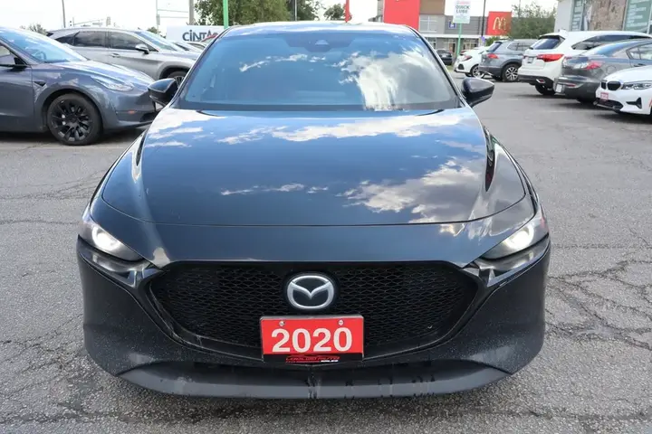 Mazda Mazda3 2020 photo 2