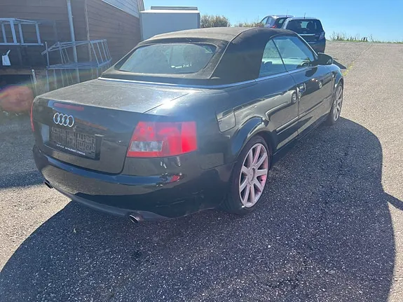 Audi A4 2003 photo 3