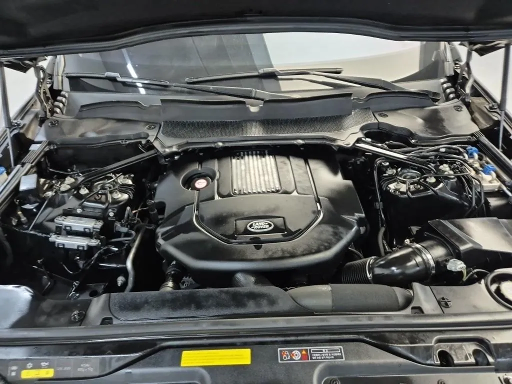 Land Rover Discovery 2017 photo 5