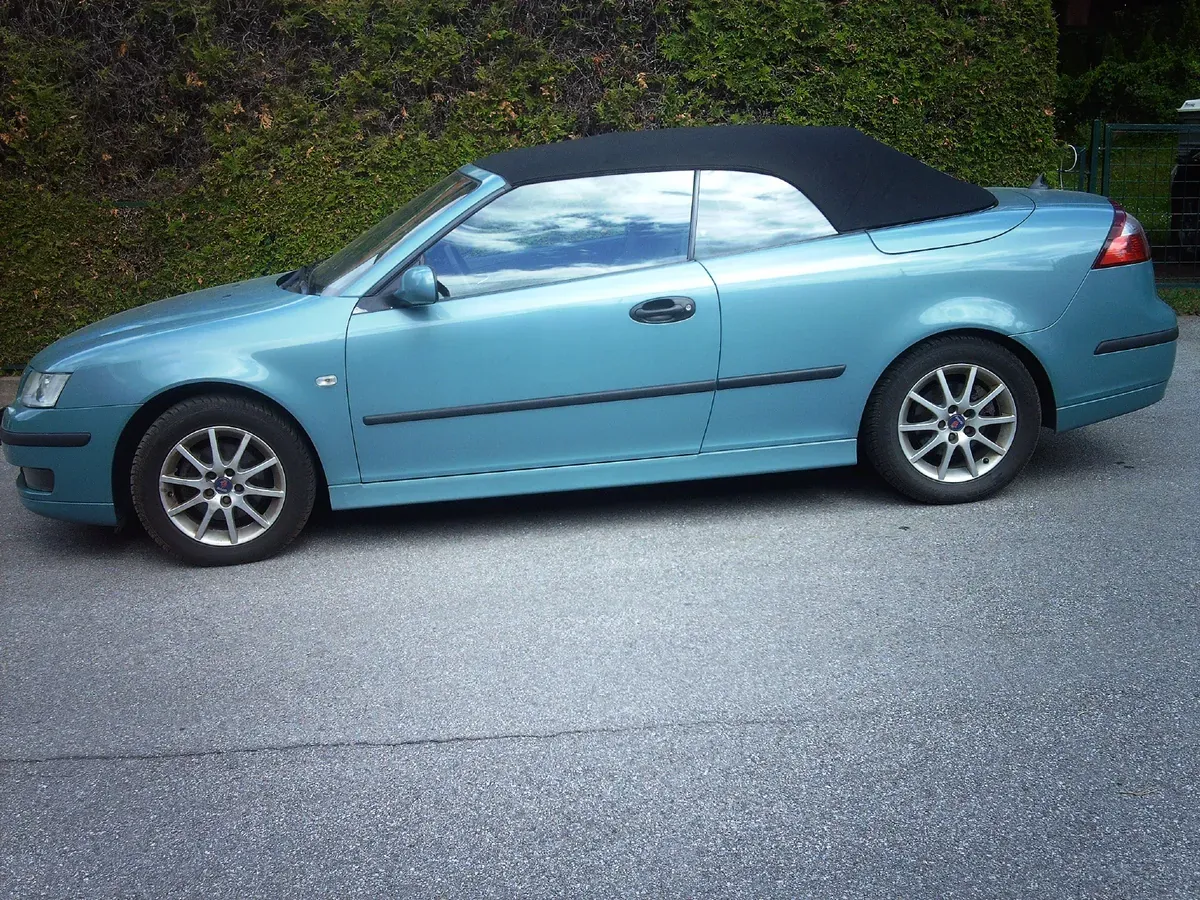 Saab 9-3 2004 photo 3