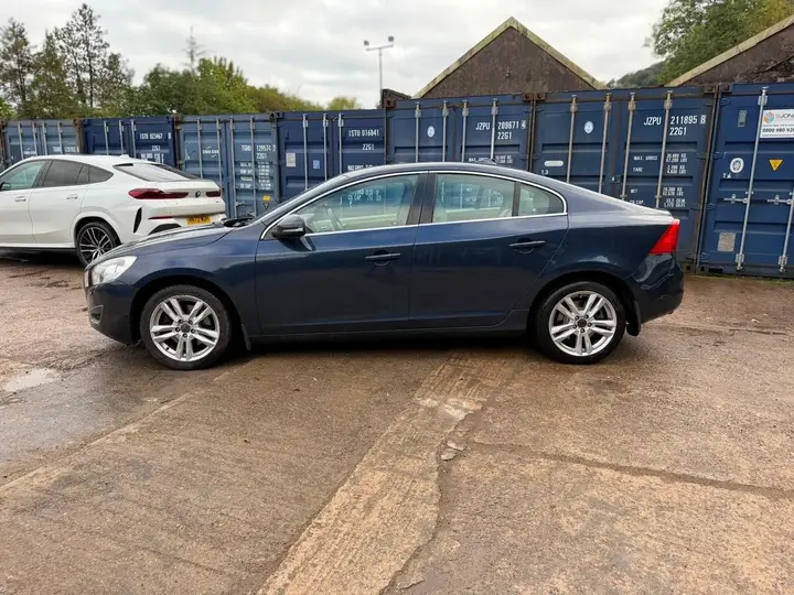Volvo S60 2011 photo 3