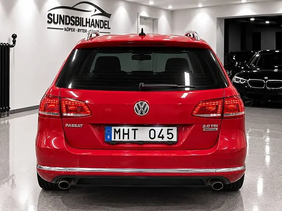 Volkswagen Passat 2012 photo 4