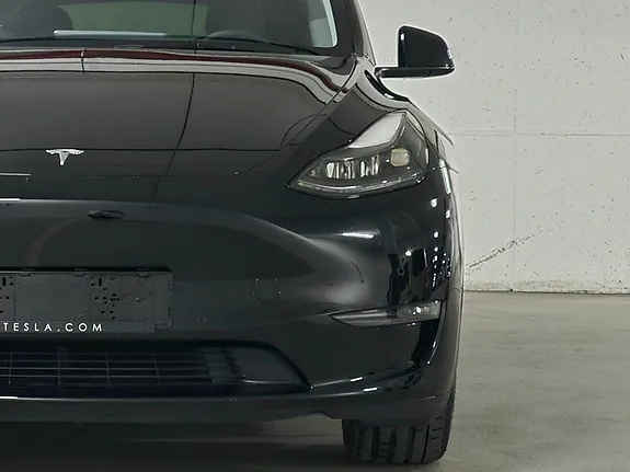 Tesla Model Y 2021 photo 4