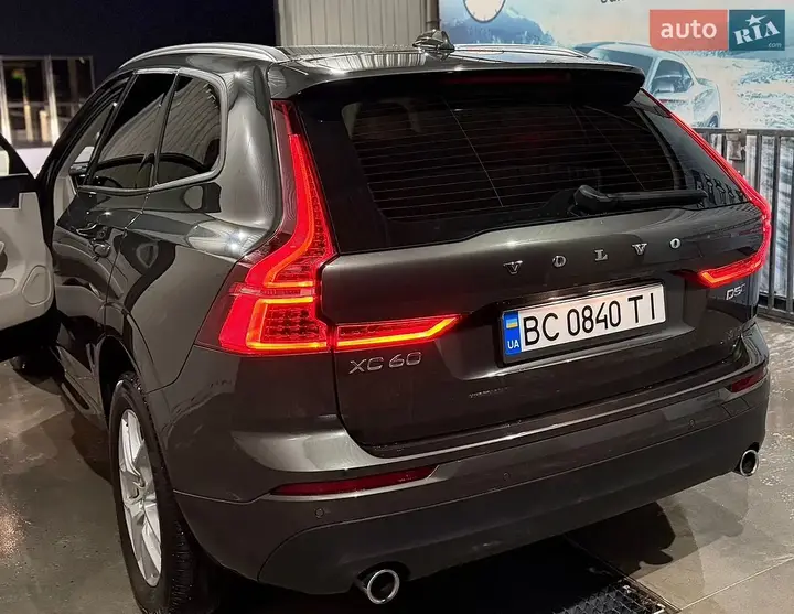 Volvo Xc60 2018 photo 4