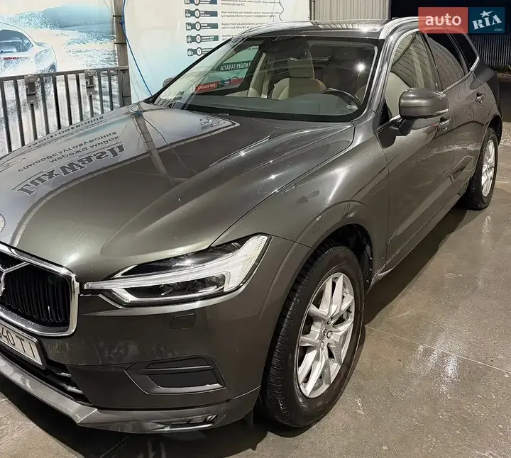 Volvo Xc60 2018 photo 3