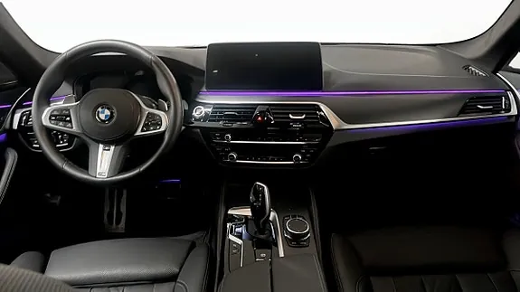 BMW 530Xd 2024 photo 4