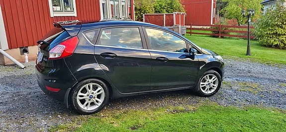 Ford Fiesta 2016 photo 3