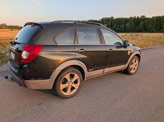 Chevrolet Captiva 2010 photo 3