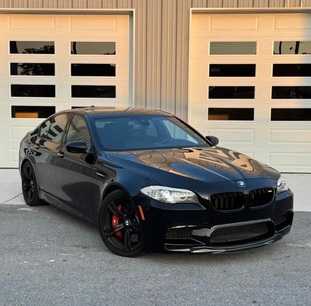 BMW 5 Series 2013 photo 2