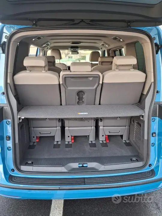 Volkswagen Multivan 2024 photo 5