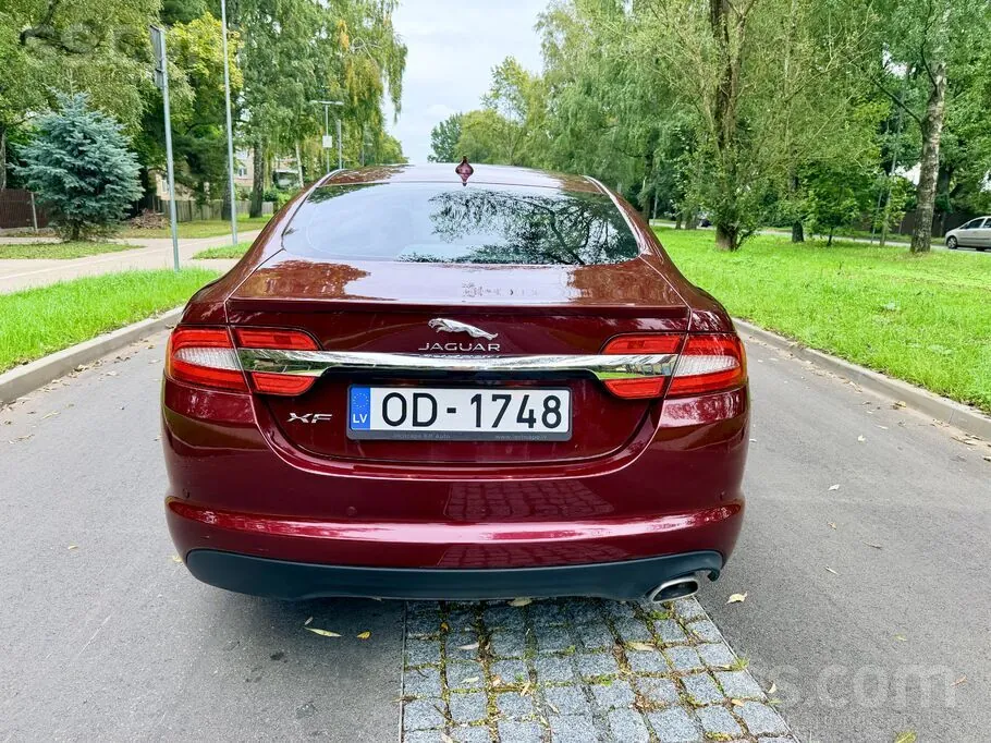 Jaguar Xf 2015 photo 5