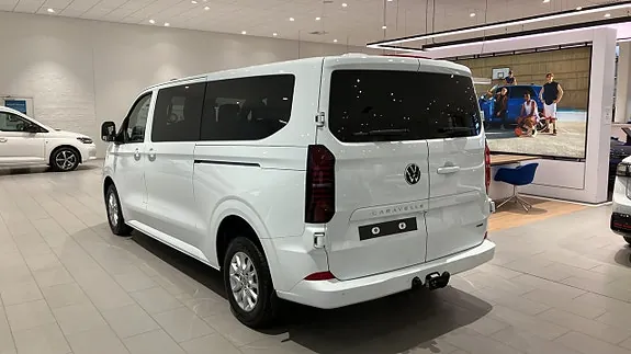Volkswagen T7 2025 photo 3