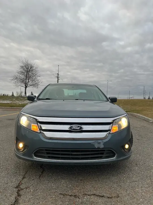 Ford Fusion 2012 photo 2