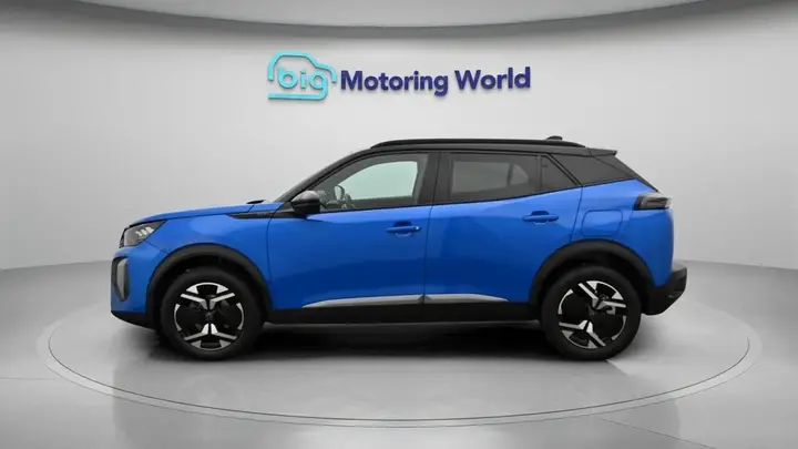 Peugeot 2008 2023 photo 5