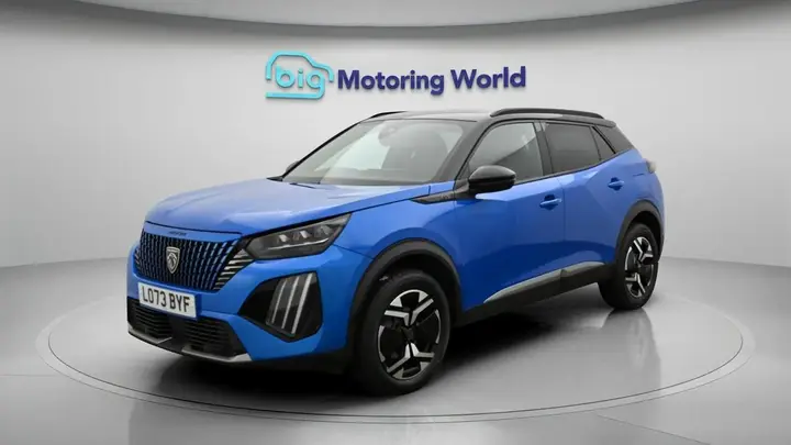 Peugeot 2008 2023 photo 4