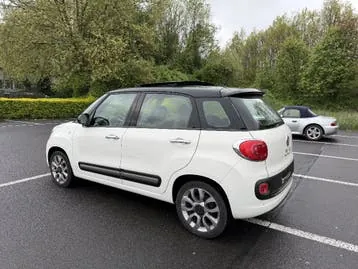 Fiat 500L 2014 photo 2