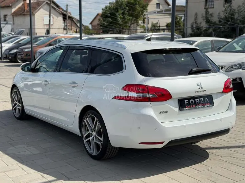 Peugeot 308 2014 photo 4