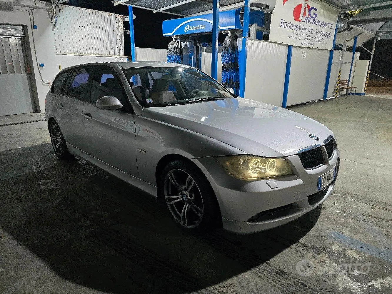 BMW 320D Touring 2006 photo 2
